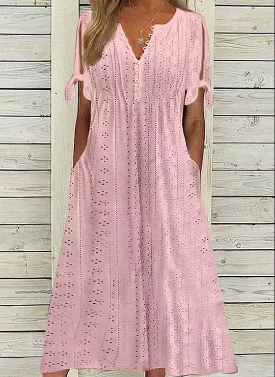 Eleganta augstas kvalitātes kleita