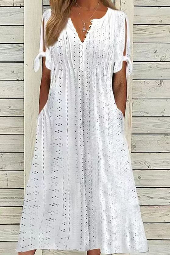 Eleganta augstas kvalitātes kleita