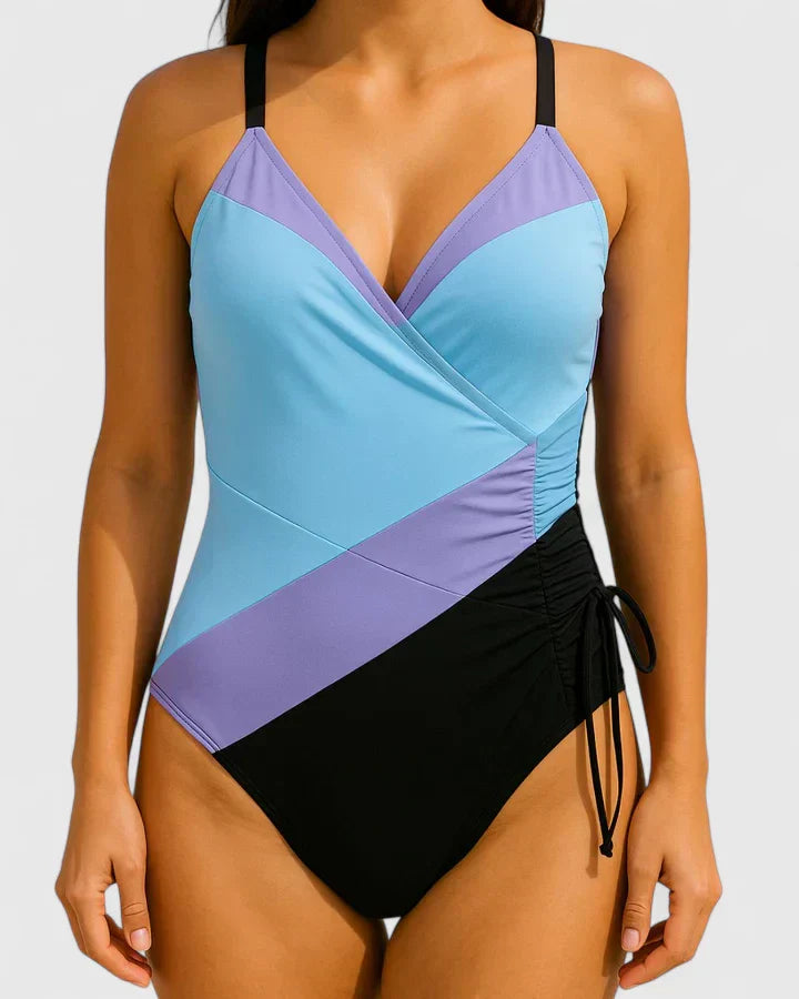 Sieviešu elegants peldkostīms