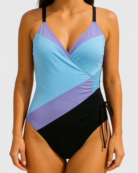Sieviešu elegants peldkostīms