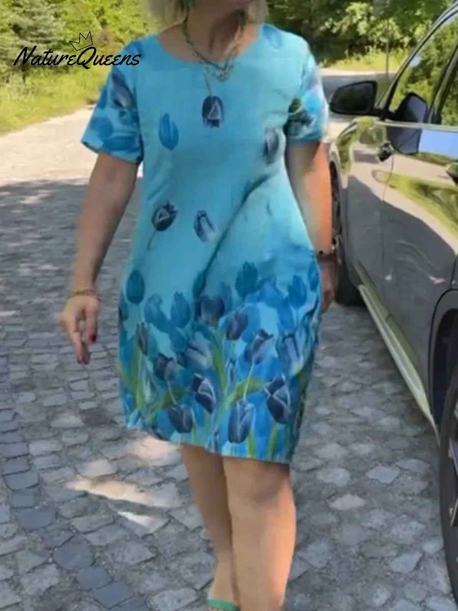 Sieviešu kleita ar ziedu apdruku