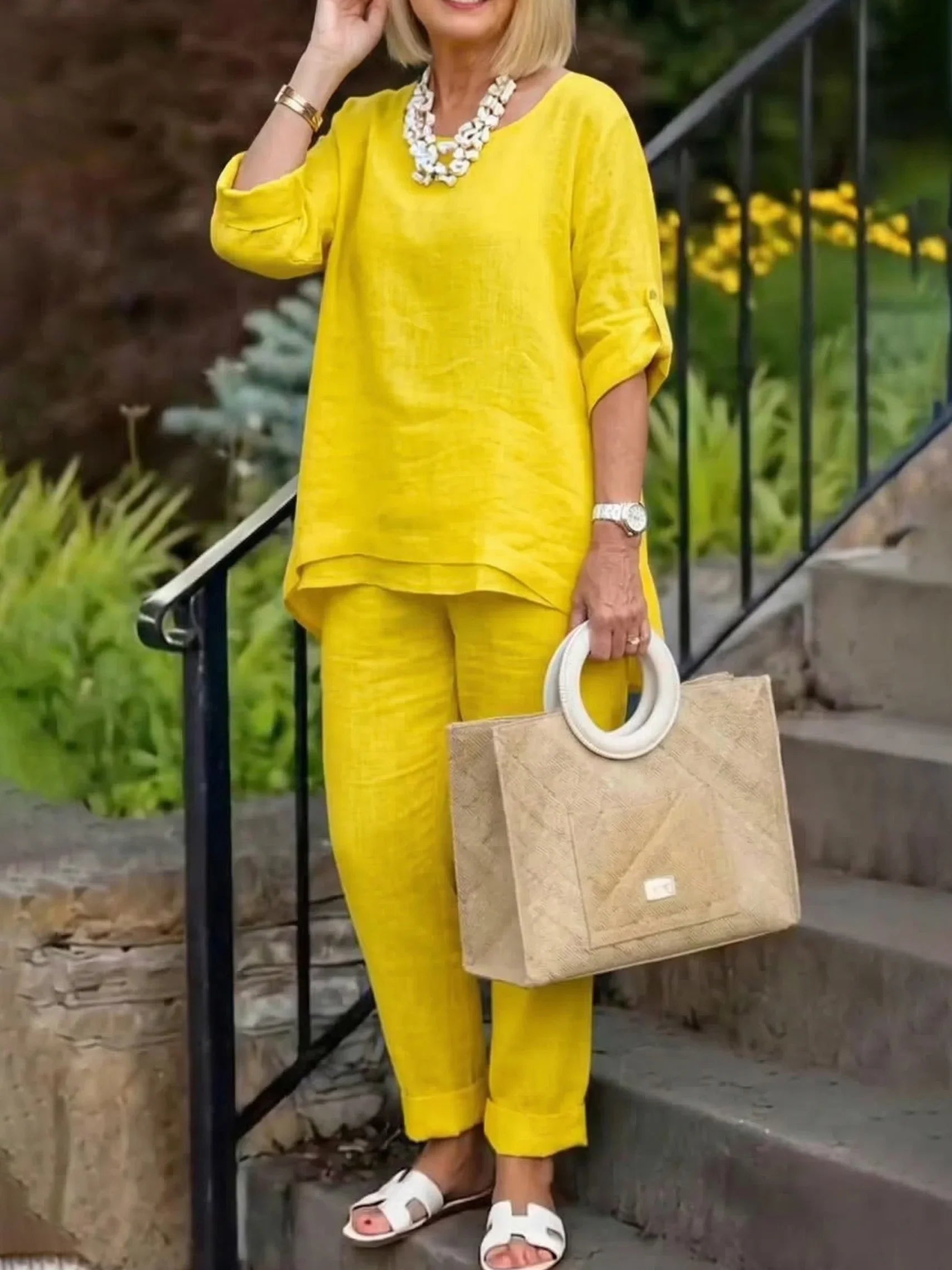 Minimālistisks divu daļu komplekts