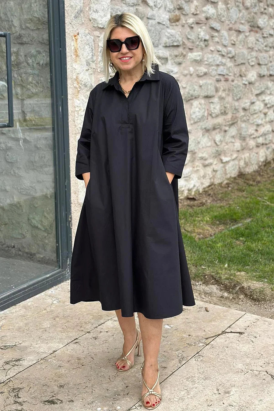 Sieviešu kleita ikdienas stilā
