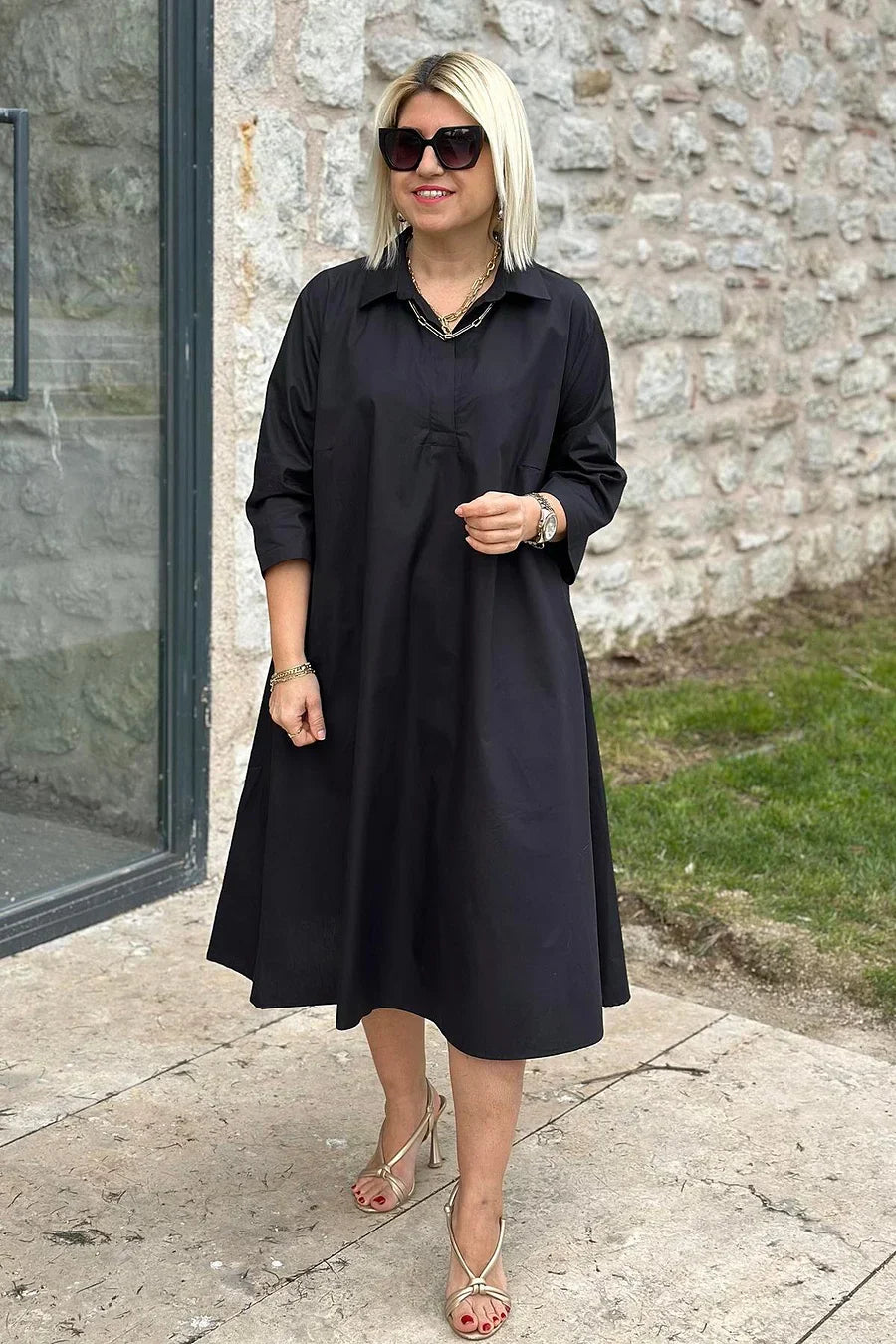 Sieviešu kleita ikdienas stilā