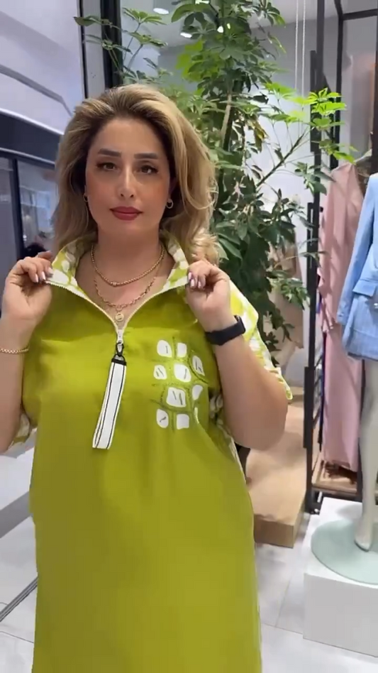 Jauna, eleganta kleita ar rāvējslēdzēju