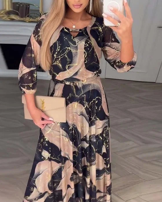 Eleganta kleita ar trīs ceturtdaļu piedurknēm