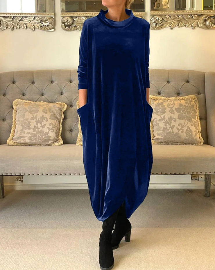 Velūra kleita