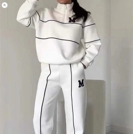 Mičiganas divdaļīgs atpūtas kostīms