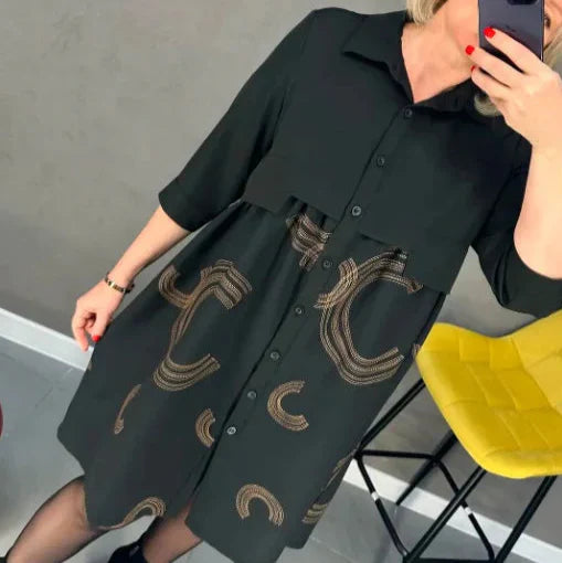 Ekskluzīva stila melna kleita