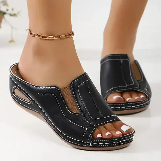 Ērtas sieviešu ortopēdiskās sandales