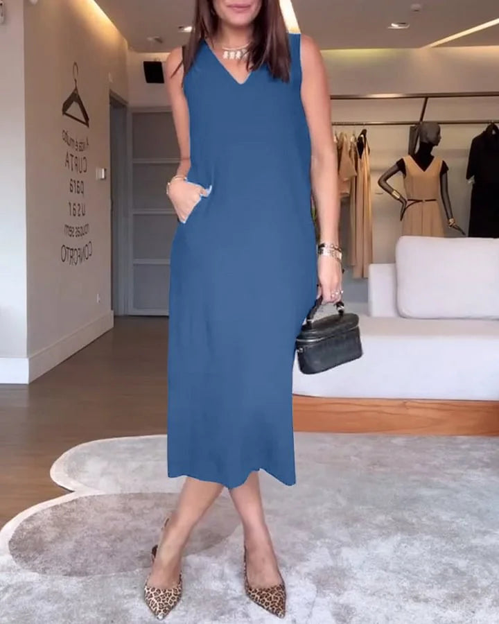 Eleganta kleita ar šķēlumu